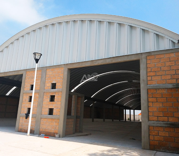 Muro tímpano para arcotecho