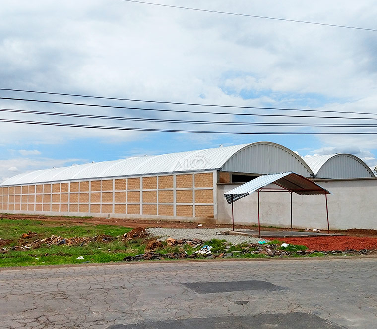 Extractores instalados en arcotecho